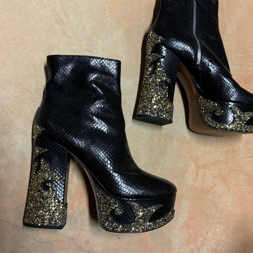 Marc Jacobs resort 2017 boots